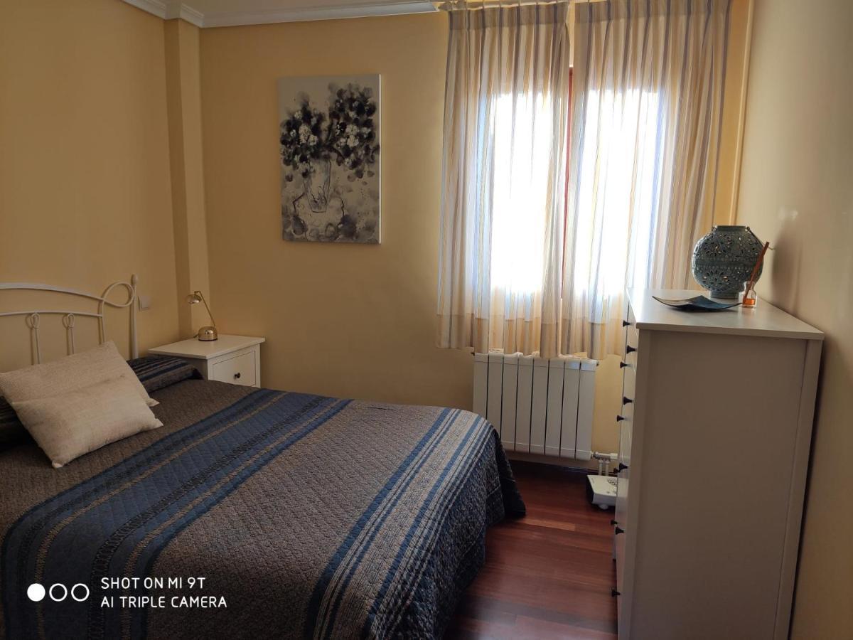 Apartamento En Complejo Residencial Rovacias Comillas Buitenkant foto